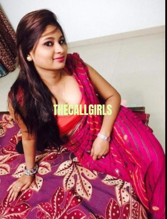 A Professional Look into the Night Call Girl Industry in Delhi