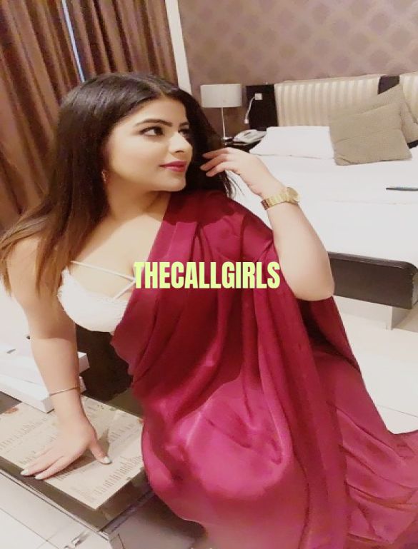 Only cash payment direct meeting available hotel in home
